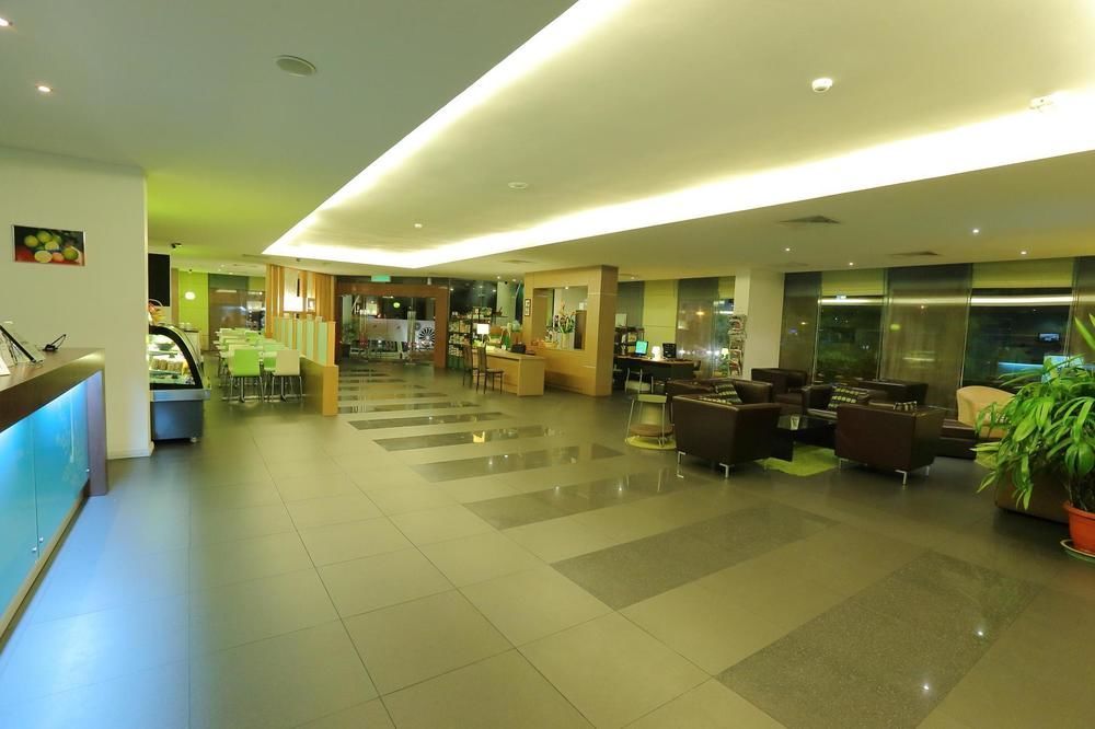 The Limetree Hotel, Kuching Zewnętrze zdjęcie